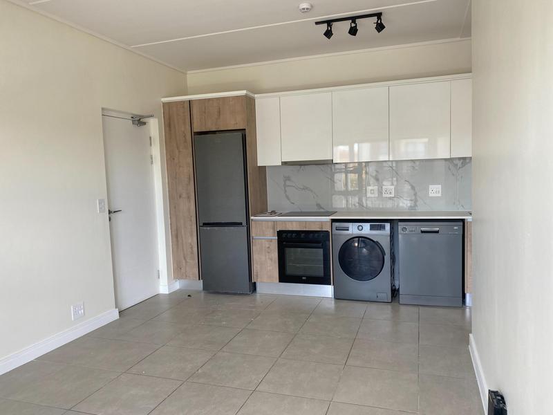 To Let 1 Bedroom Property for Rent in Richwood Western Cape